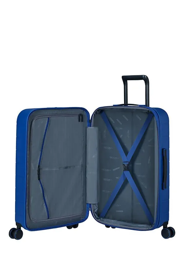 American Tourister Novastream 67cm Expandable Medium Spinner | Navy Blue