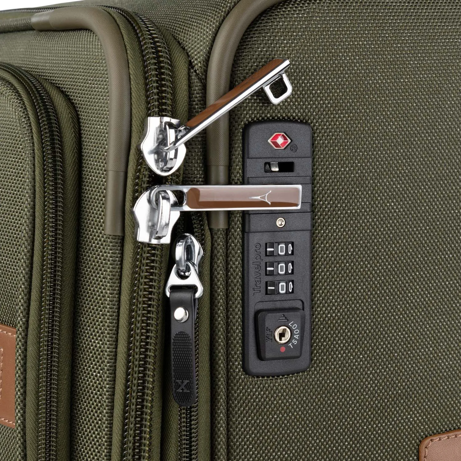 Platinum® Elite: First Class - Luggage Set