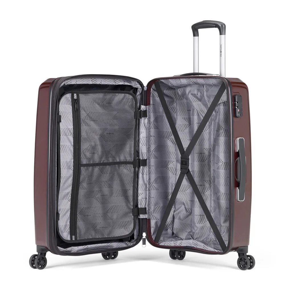 Samsonite Pursuit DLX Plus Medium Spinner 24"