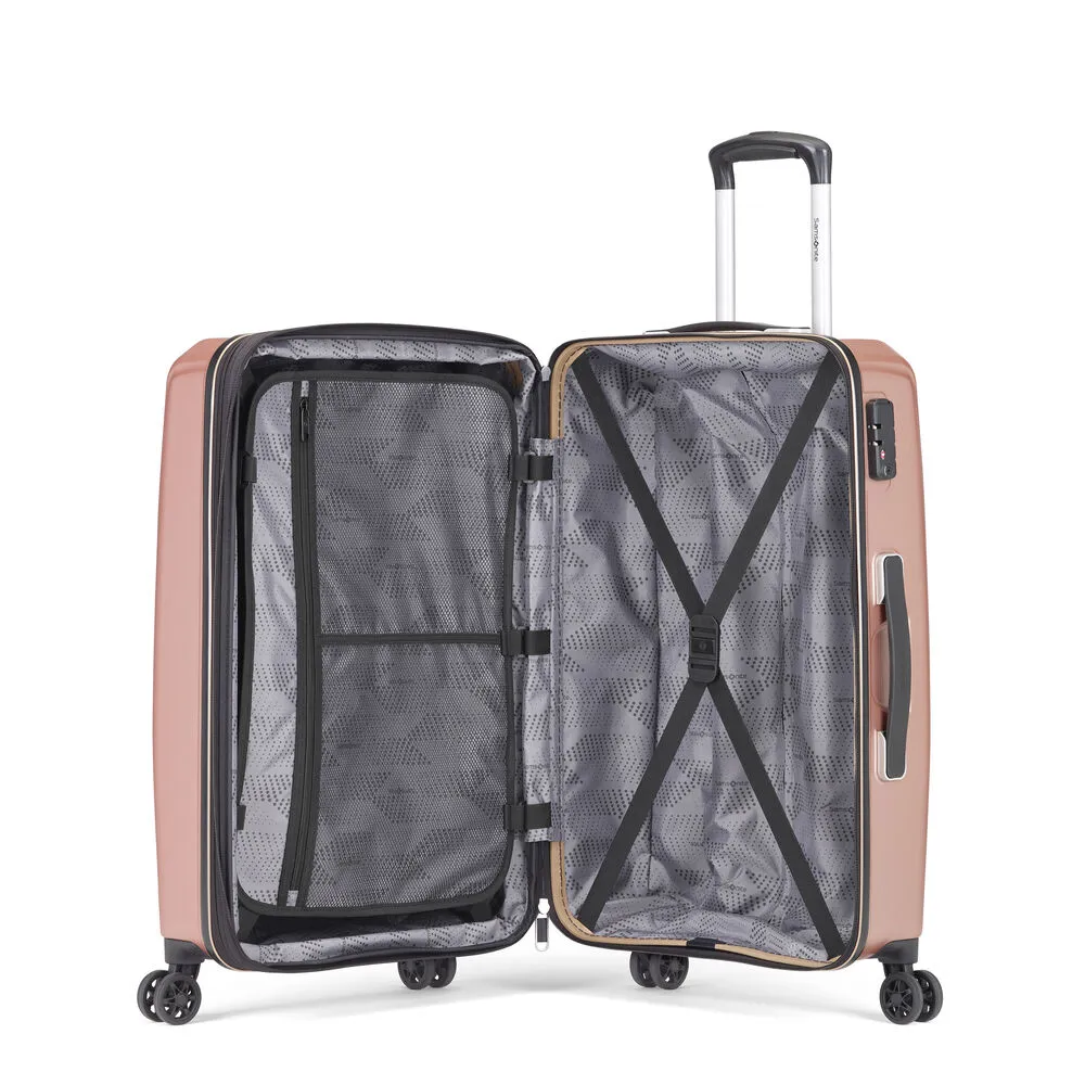 Samsonite Pursuit DLX Plus Medium Spinner 24"