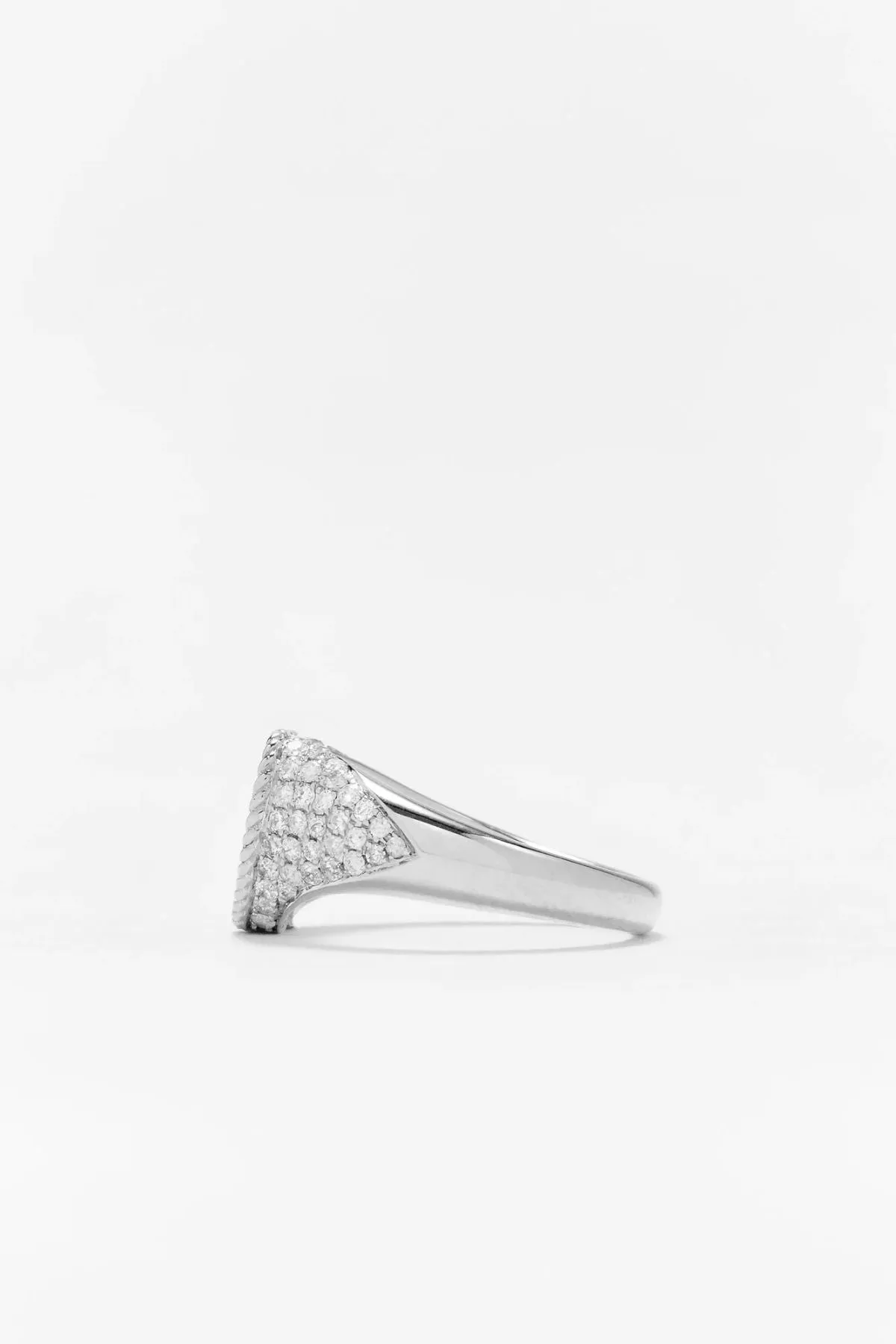 Yvonne Léon Baby Oval Chevalière Diamond Ring - White Gold